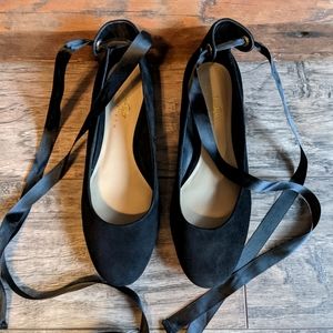 Lord & Taylor - Penelope black ballet flats
